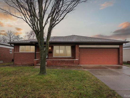 12835 Plumbrook Rd, Sterling Heights, MI 48312