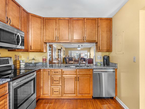 3rd image of 830 Timberview Drive #E