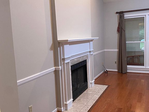 4th image of 2516 Stanford Dr
