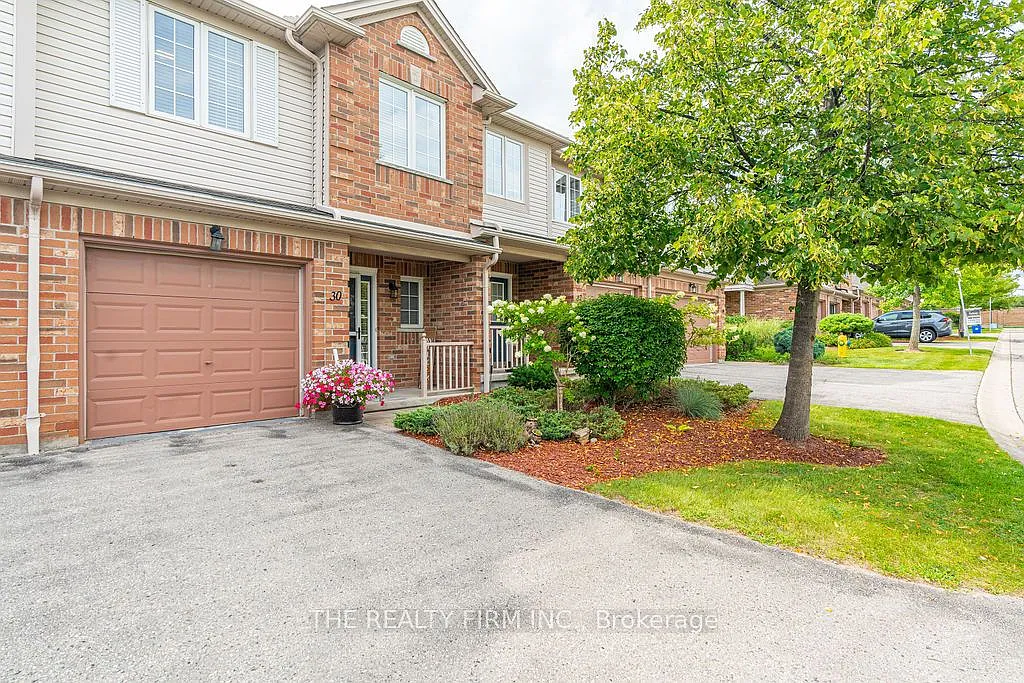 3 bed, $2,900 — Photo 1