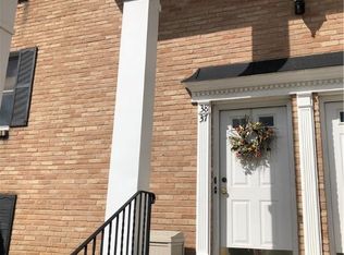 270 Buffalo Rd APT 37, East Aurora, NY 14052