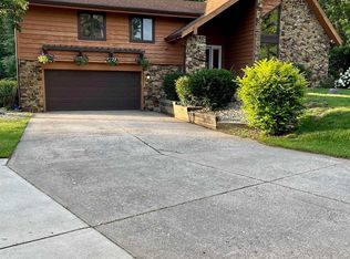 10601 Nutmeg Trl, Plymouth, IN 46563