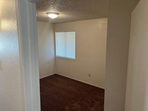4th image of 5113 Gaylene Ave