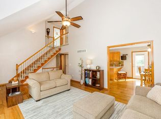 2029 SW British Dr, Lees Summit, MO 64081