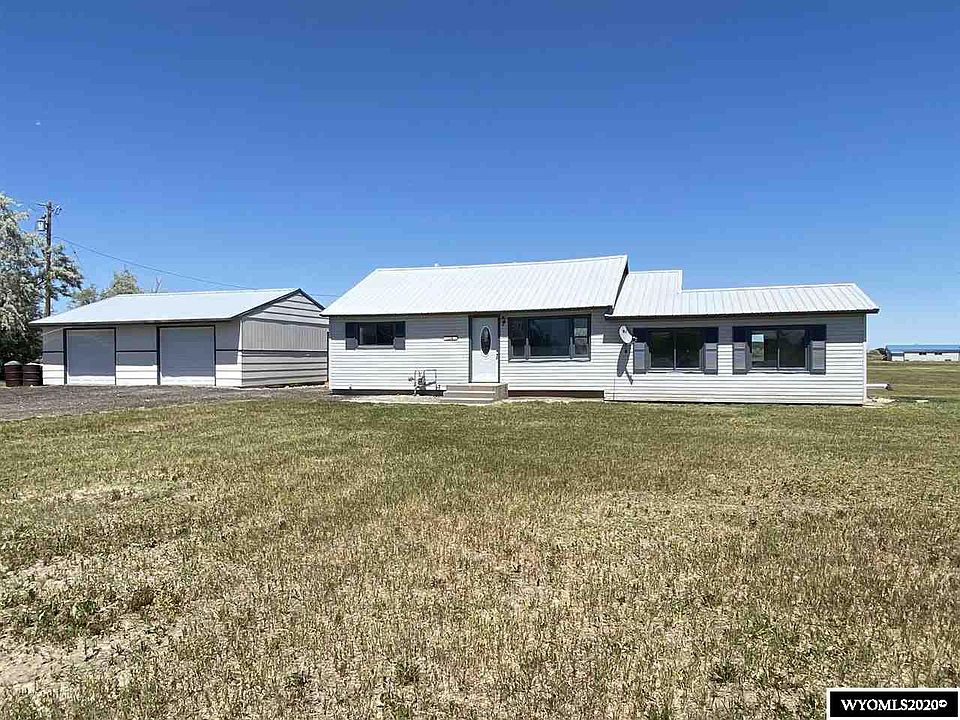 1st image of 10 Oriole Ln