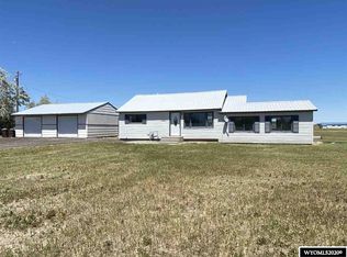 10 Oriole Ln, Riverton, WY 82501