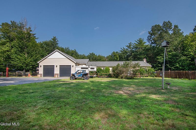 2nd image of 122 Plank Road