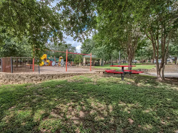 6618 Woodbell, Live Oak, TX 78233