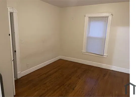 4 bed, $2,800 — Photo 1