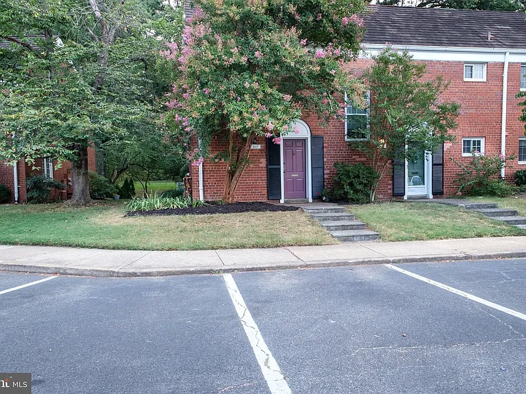 3117 Ravensworth Pl — Photo 2
