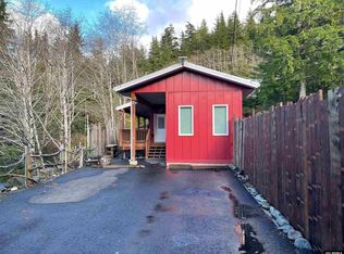 1296 E 5th St, Ketchikan, AK 99901