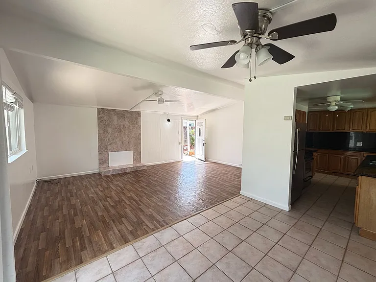 10670 Minette Dr — Photo 8