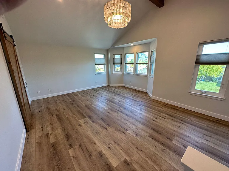 417 Woodbridge St — Photo 11
