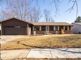 112 S Cottage Ave, Normal, IL 61761