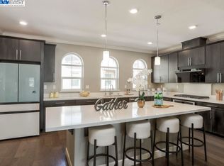 1025 Ocean View Ave, Daly City, CA 94014