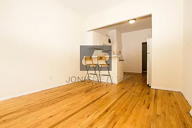 Rented by Jonis Realty