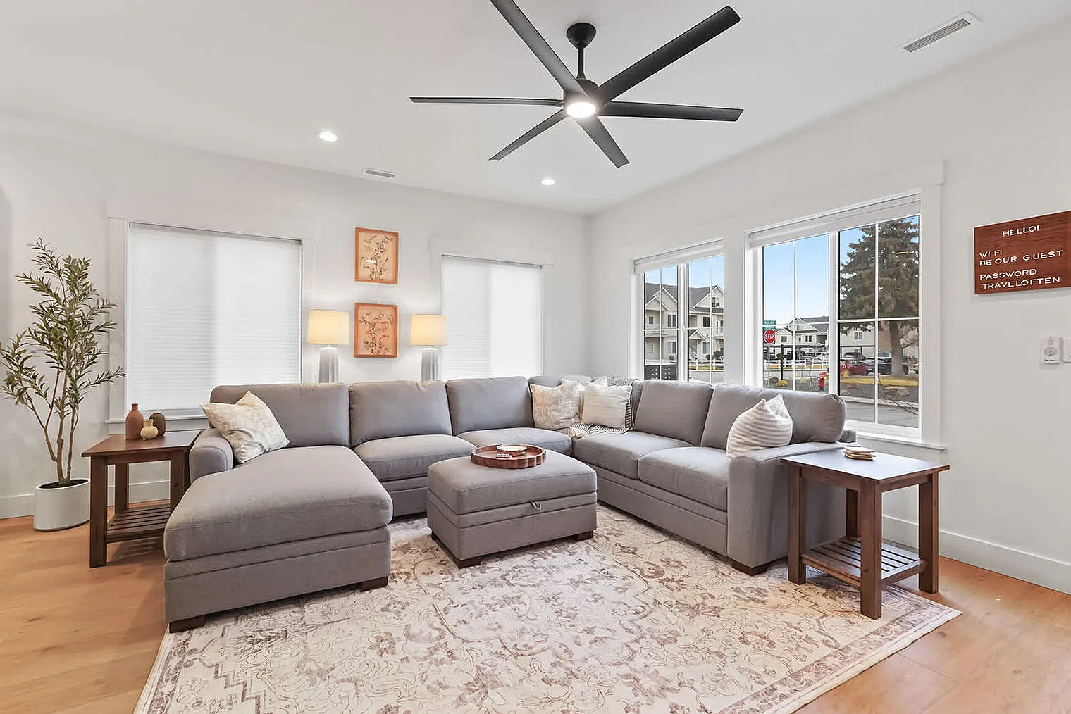 2 bed, 2.0 bath, 1496 sqft, $6,165 — Photo 2