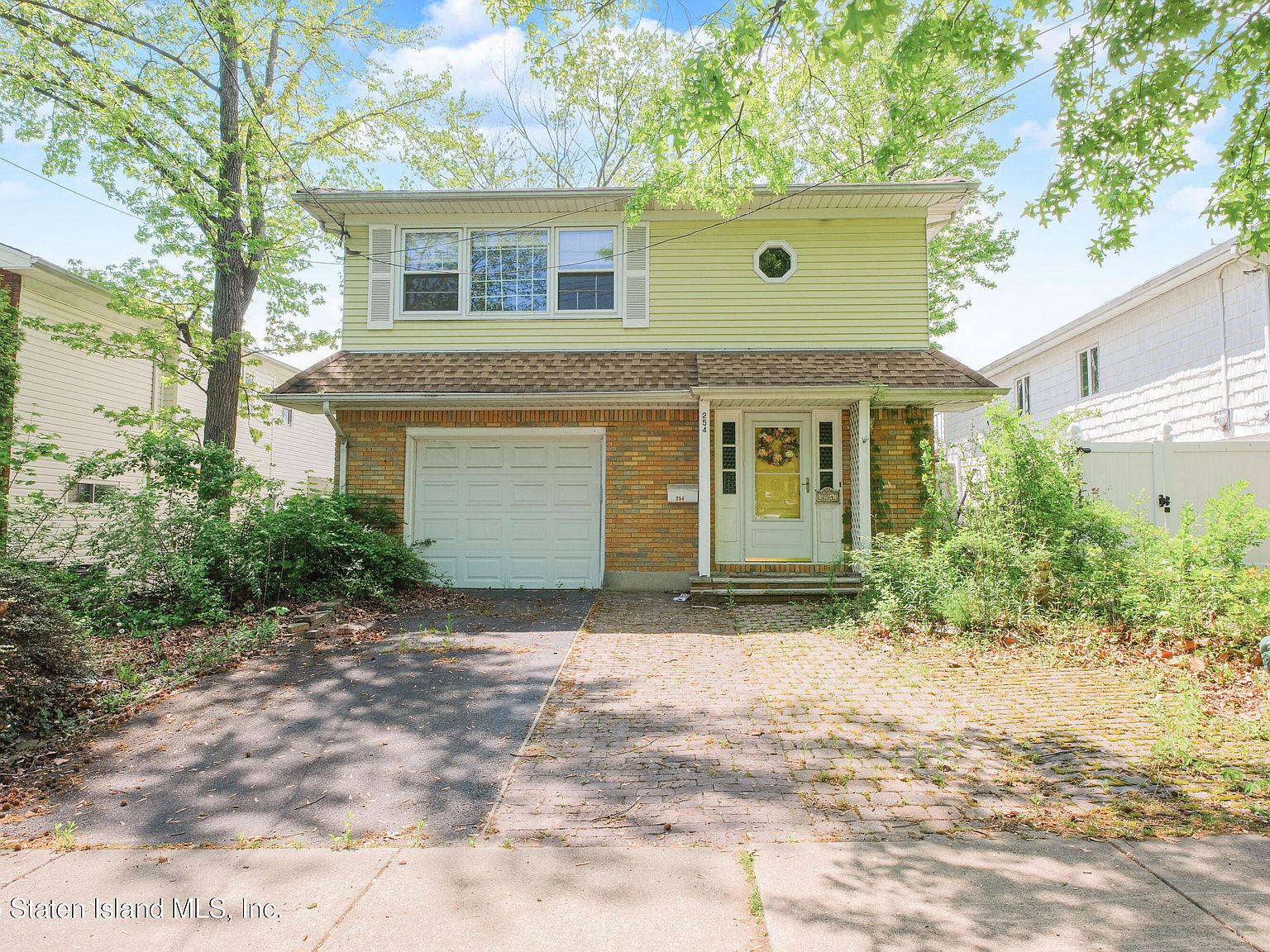 73857048af006f27445912303f1d9e