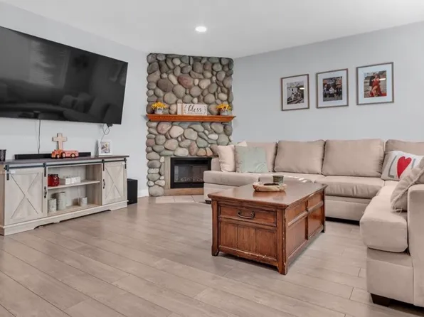 15251 Leffingwell Rd, Whittier, CA 90604