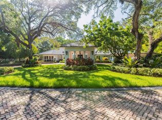 Amd Pl Of Journeys End, Coral Gables, FL 33156