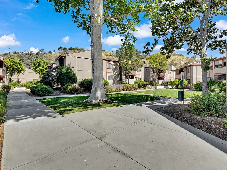 5533 Adobe Falls Rd #1 — Photo 37