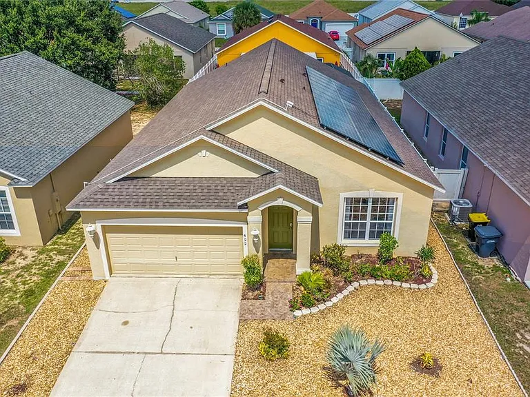 422 Graystone Blvd — Photo 30