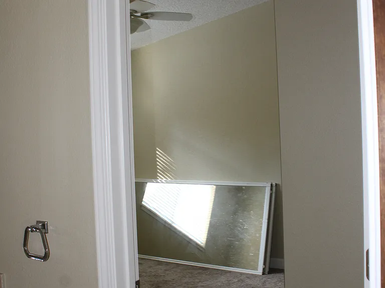 1117 Clifford Dr — Photo 10