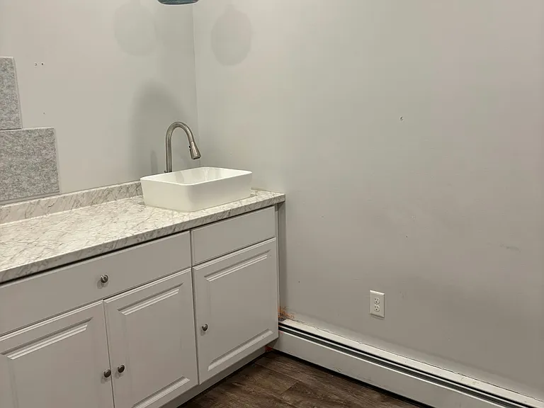 509 Humphrey St #1L — Photo 9