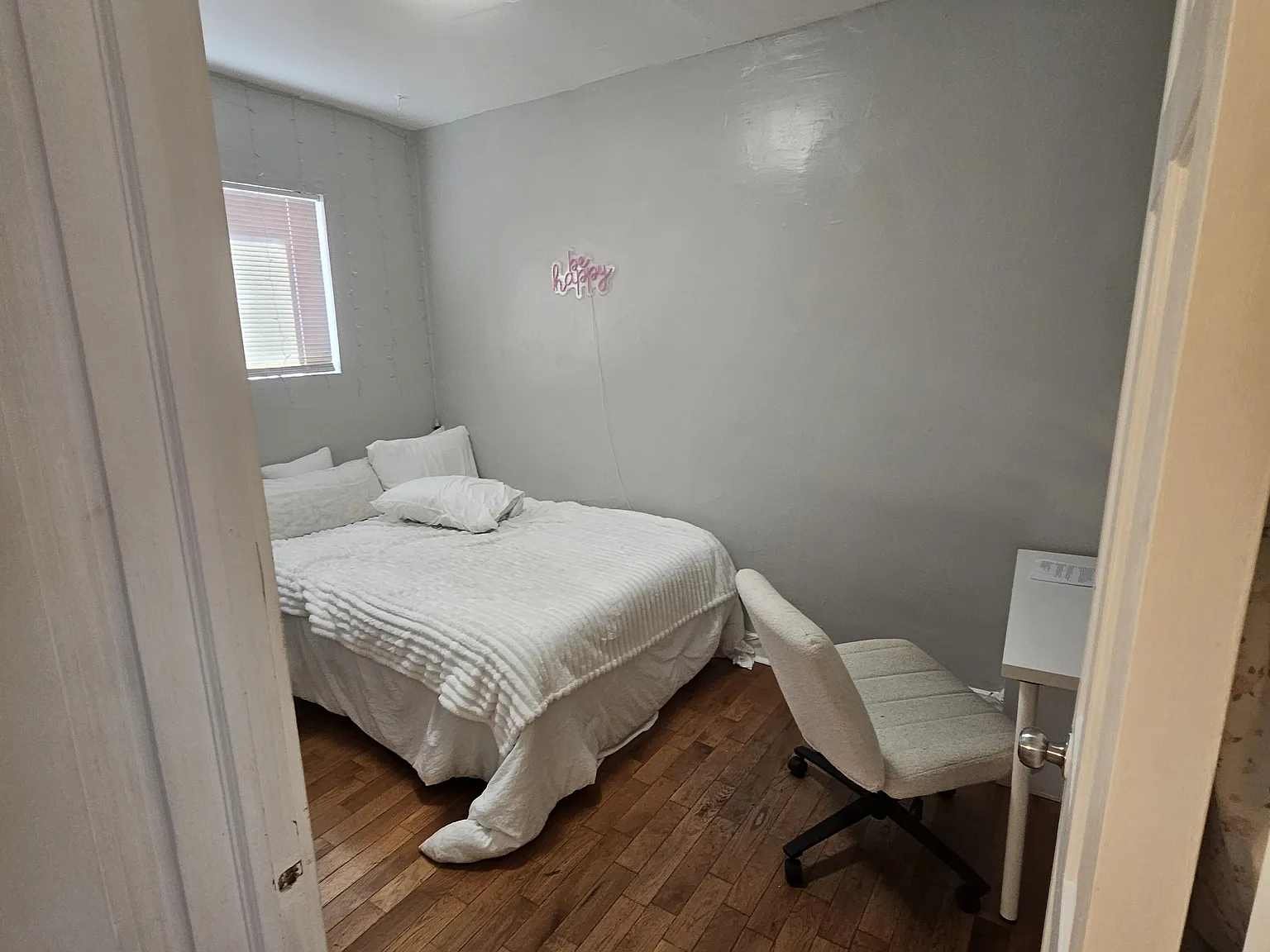 2 bed, $1,250 — Photo 4