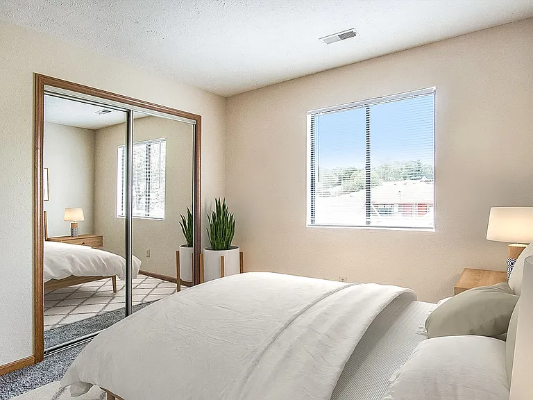 Raintree Apartments — Photo 30