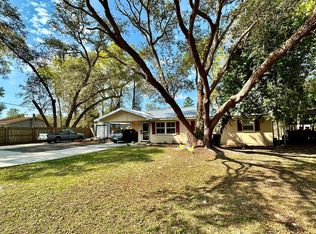 11650 NW 80th Ct, Chiefland, FL 32626