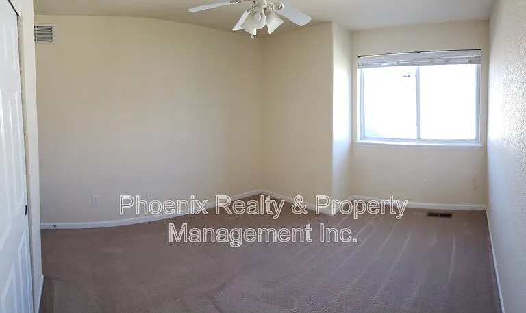 302 Saint Ida Cir — Photo 22