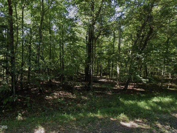 3011 Shawnee Rd, Crossville, TN 38572