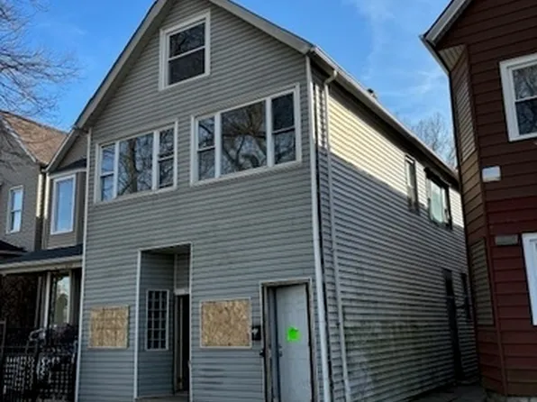 8370 S Baker Ave, Chicago, IL 60617