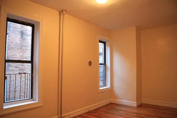 Rented by Lang Realty LLC | media 12