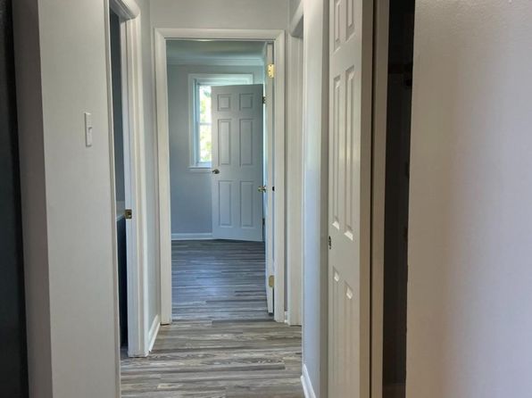 369 W Broad St #6