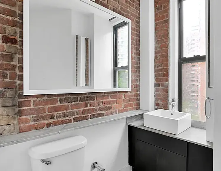 259 E Broadway #4A — Photo 10