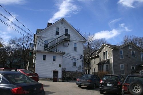 2nd image of 1032 Tennessee St