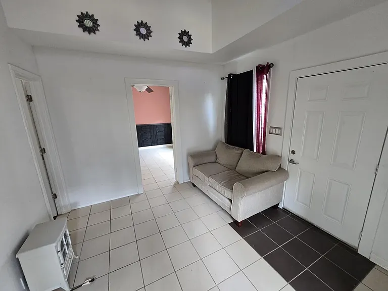9954 Genard Rd — Photo 13