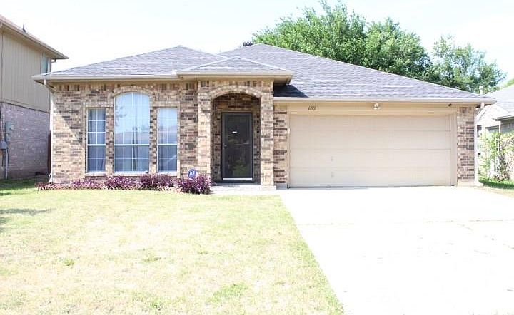 1st image of 652 Beatty Dr