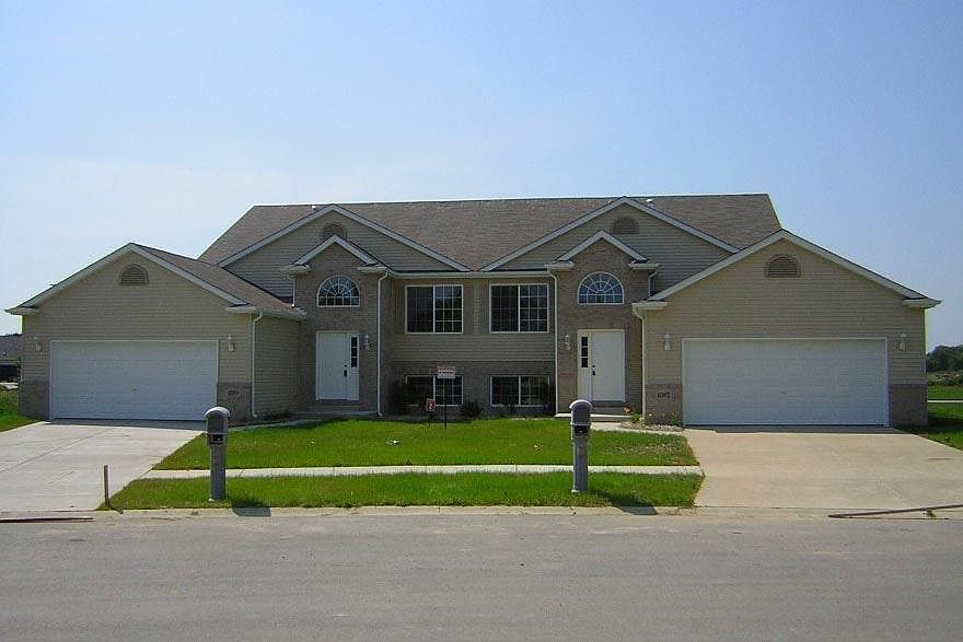 11131 Tennessee St, Crown Point, IN 46307 Zillow