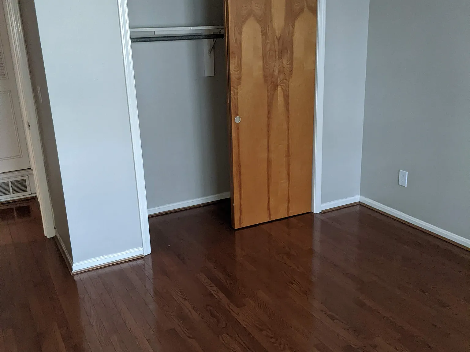 1 bed, 710 sqft, $850 — Photo 4