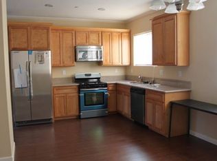 718 E 87th St, Los Angeles, CA 90002