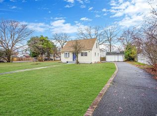 451 Grand Blvd, Brentwood, NY 11717