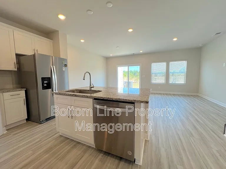1816 Braemar Village Dr — Photo 5