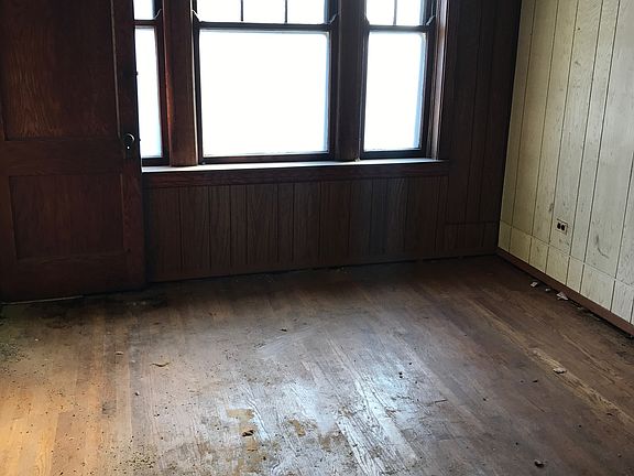 2nd image of 4328 S Fairfield Ave