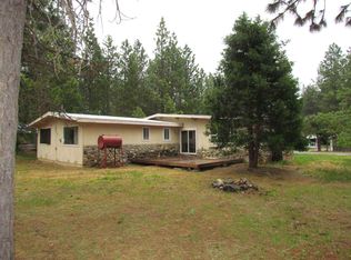 375 Spanish View Dr, Meadow Valley, CA 95956