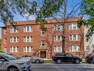 3250 W Cullom Ave #2E, Chicago, IL, 60618
