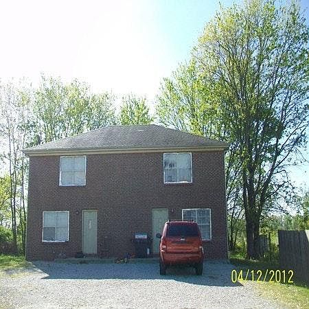 2nd image of 1226/1228 Mount Zion Rd