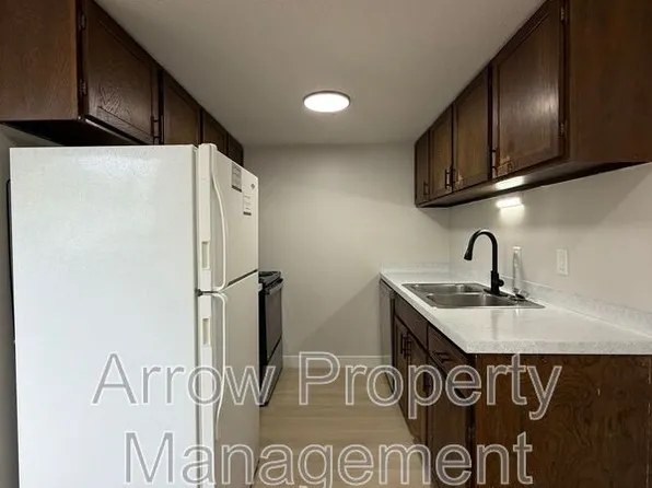 3629 N 60th St Unit 1, Lincoln, NE 68507